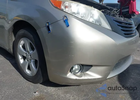 2015 Toyota Sienna L 7 Passenger из США, поврежденный, VIN 5TDZK3DC0FS629805